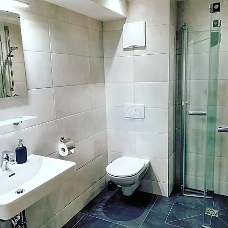 Reinbachstube 3*